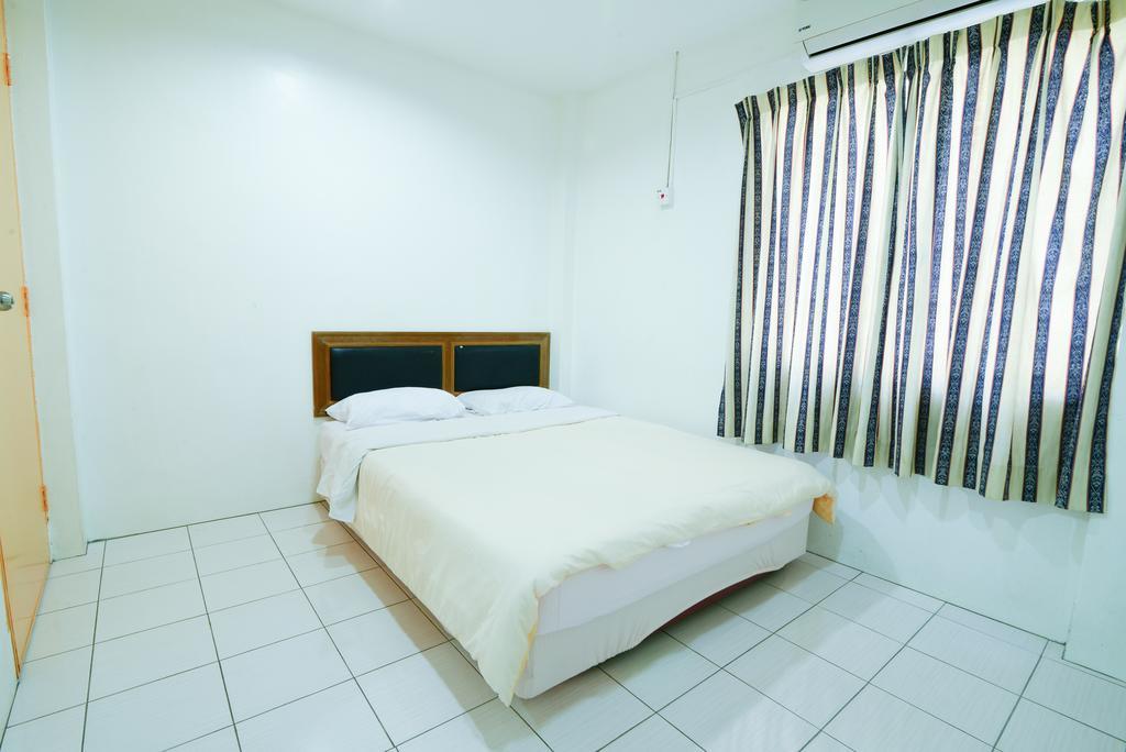 Mersing Hotel Quarto foto